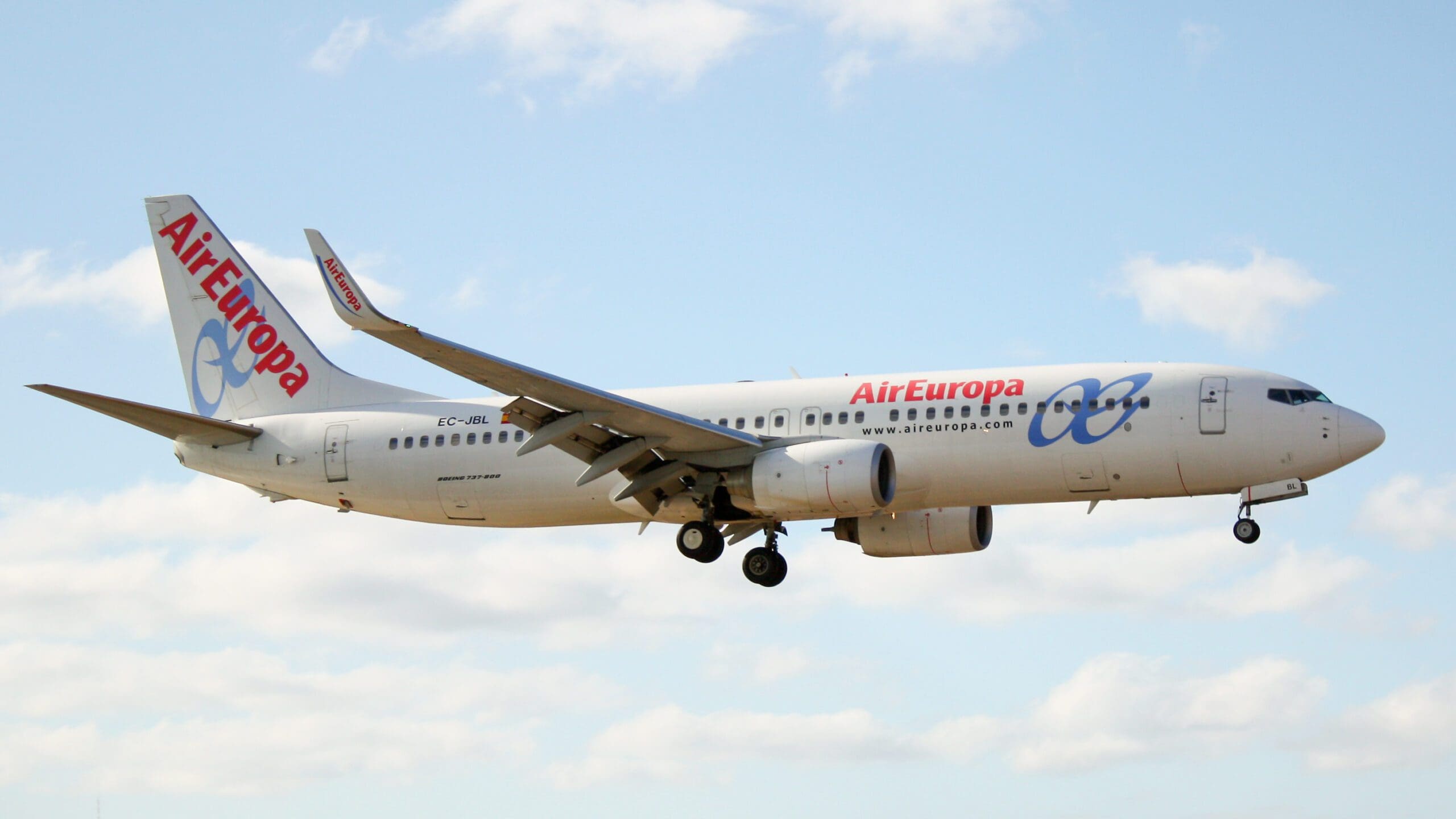 Des vols long-courriers et low-cost depuis Madrid - Le Courrier d'Espagne