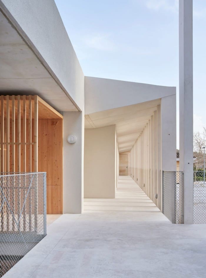 Couloirs / José Hevia