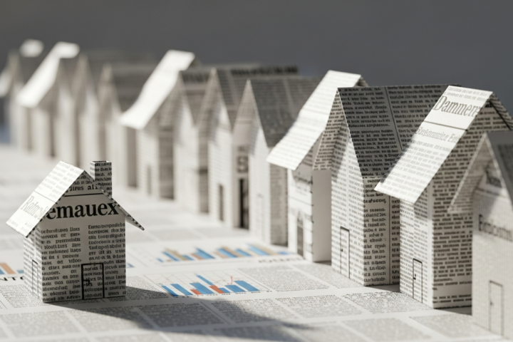La Banque d'Espagne souligne le dynamisme de l'économie mais relève le déficit de logements à 750 000 maisons.